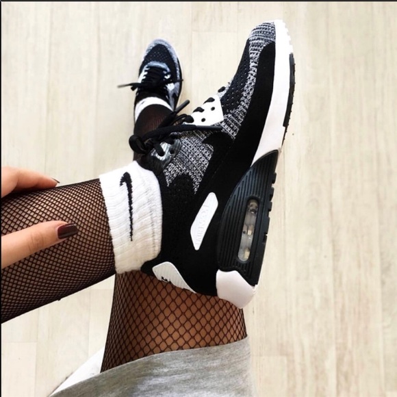 NWT🐼Nike Air max Ultra Flyknit - Picture 3 of 8